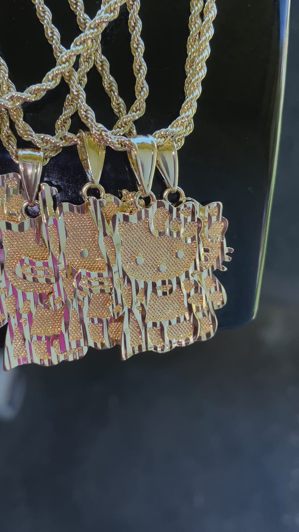 HK Necklace